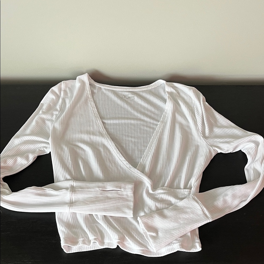 American Eagle Wrap Long Sleeve